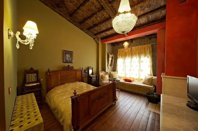 Comfort Tek Büyük Yataklı Oda