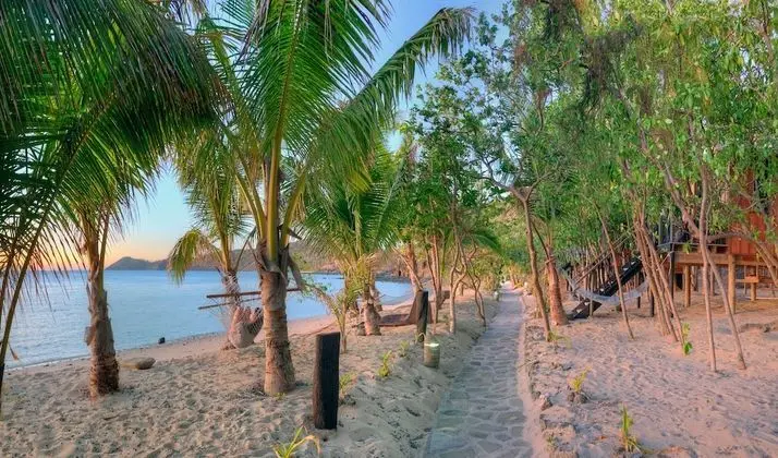 Tek Büyük Yataklı Oda (Seaside Bure)
