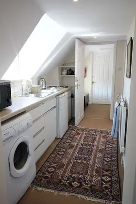 Valley View Apartment