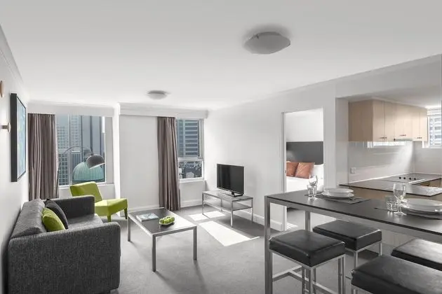 Apart Daire, 1 Büyük (Queen) Boy Yatak ve Çekyat (Weekly Housekeeping)