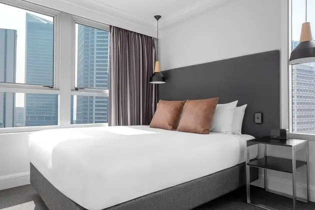Apart Daire, 1 Büyük (Queen) Boy Yatak ve Çekyat (Weekly Housekeeping)
