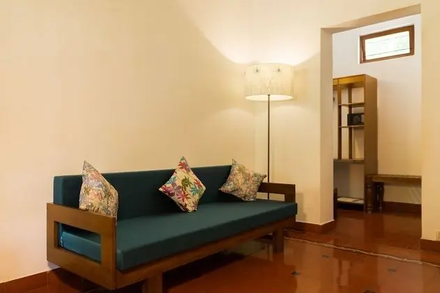 Standard Kır Evi