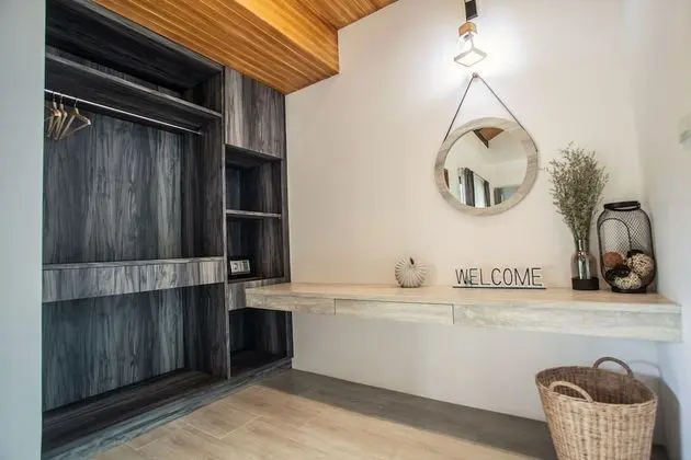 Deluxe Tek Büyük Yataklı Oda, Bahçe Manzaralı