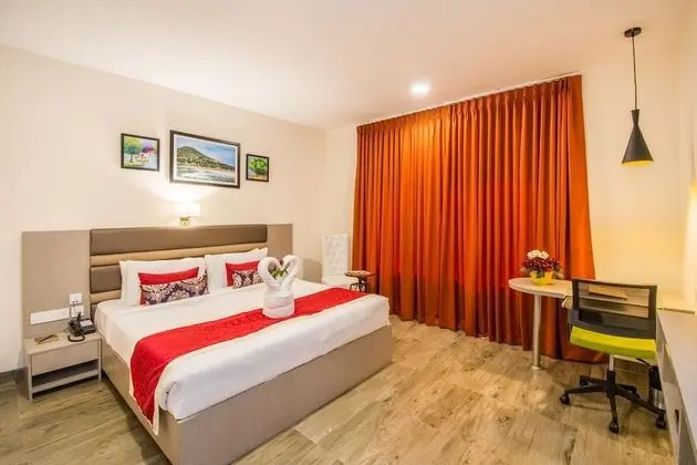 Deluxe Tek Büyük veya İki Ayrı Yataklı Oda, Engellilere Uygun