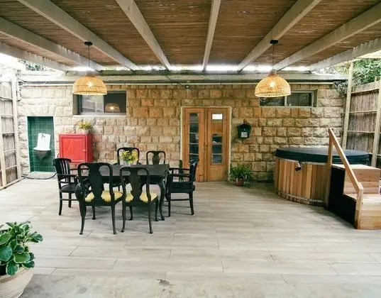 Villa (4 people)