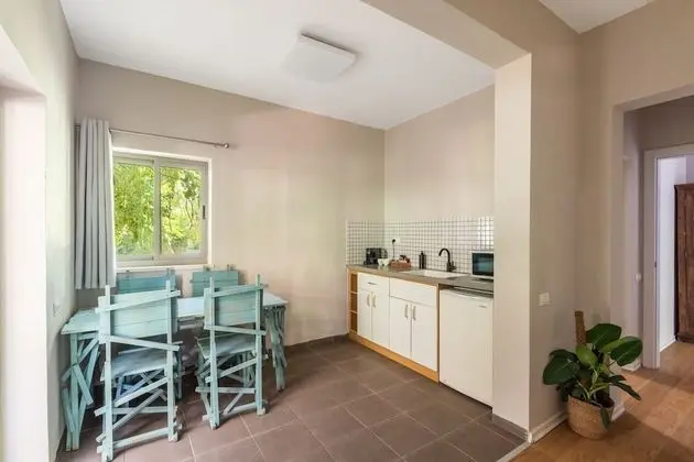 Small Room with Shared Bathroom