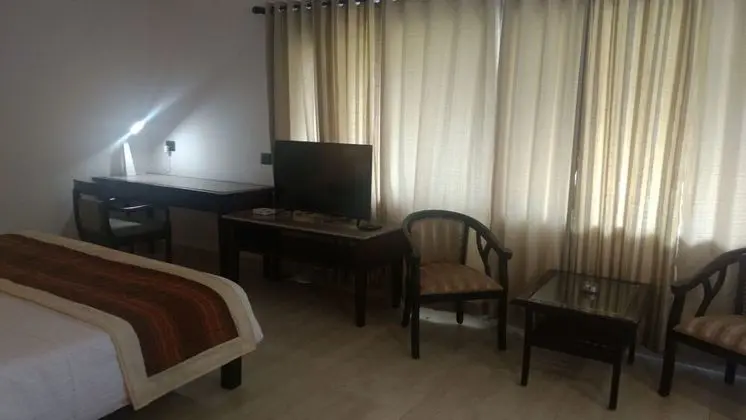 Luxury Oda, 1 En Büyük (King) Boy Yatak, Bahçe Manzaralı