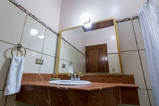 Tek Büyük Yataklı Oda, Deniz Manzaralı