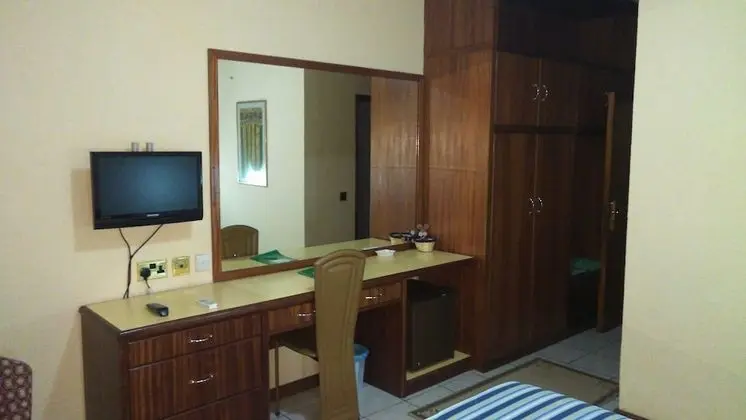 Deluxe Tek Büyük Yataklı Oda, 1 Çift Kişilik Yatak, Sigara İçilmez, Banyolu/Duşlu