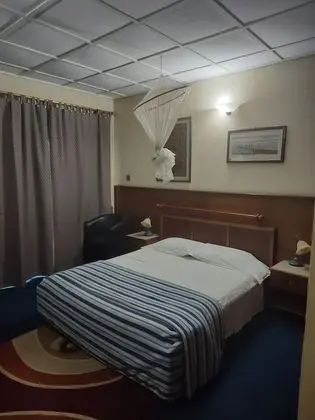 Deluxe Tek Büyük Yataklı Oda, 1 Çift Kişilik Yatak, Sigara İçilmez, Banyolu/Duşlu