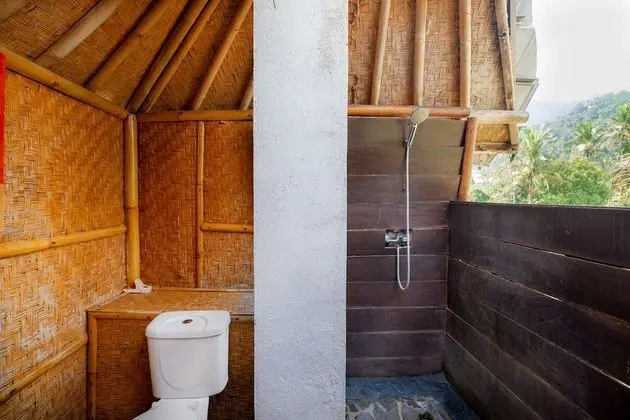 Büyük Yataklı Tek Kişilik Oda (Kupu-Kupu)