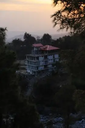 Honeymoon Tek Büyük Yataklı Oda