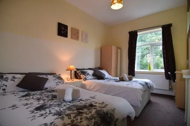 Dört Kişilik Oda, Ortak Banyo (U3)