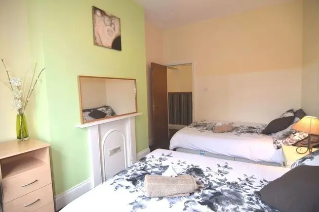 Dört Kişilik Oda, Ortak Banyo (U3)