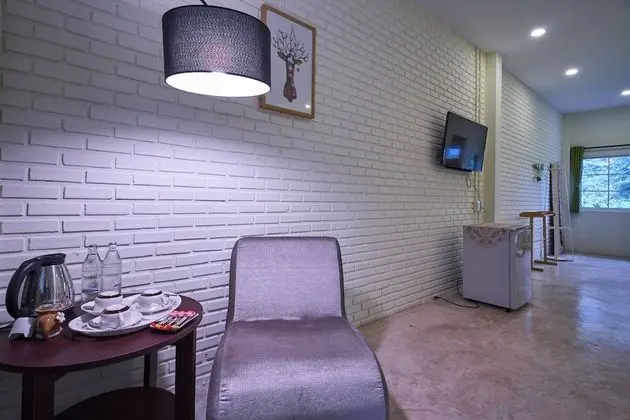 Üç Kişilik Oda