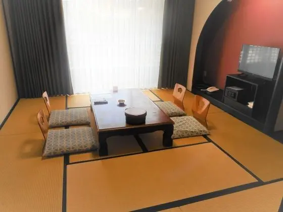 Traditional Oda (Japanese Style, with Private Bathroom)