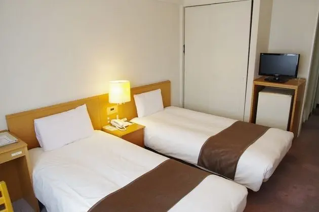 Moderate Room with Shower, Non Smoking