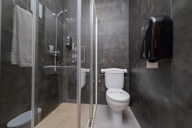 Tek Büyük veya İki Ayrı Yataklı Oda