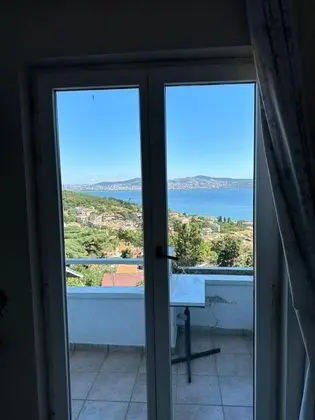 Balkonlu Superior Oda, Deniz Manzaralı, Ortak Banyolu