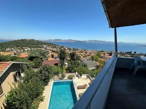 Standart Oda, Deniz Manzaralı, Balkonlu
