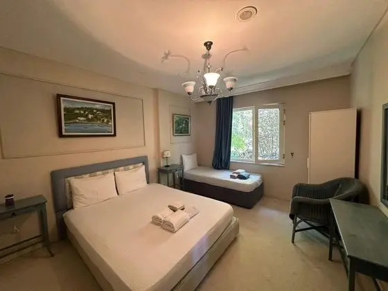 Superior Double Oda, Bahçe Manzaralı, Ortak Banyolu