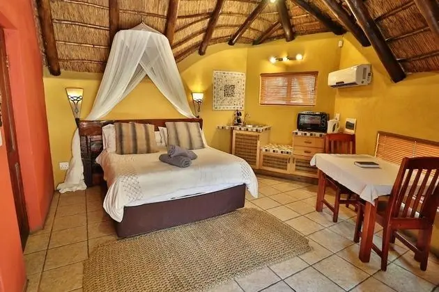 Standard Chalet (3)