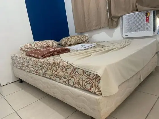 Traditional Tek Büyük Yataklı Oda