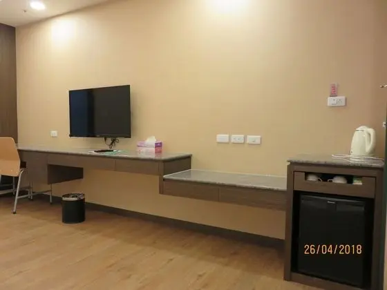 Business Tek Büyük Yataklı Oda, 1 En Büyük (King) Boy Yatak, Engellilere Uygun, Sigara İçilmez