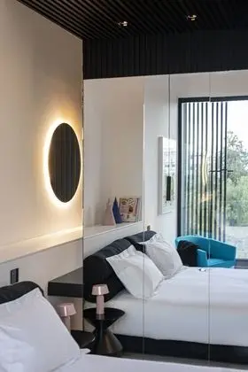 Iconic Room