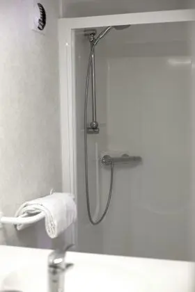 Standard Üç Kişilik Oda, 3 Tek Kişilik Yatak