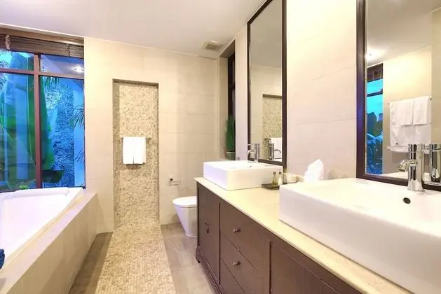 5 Bedrooms Pool Villa, Sea View