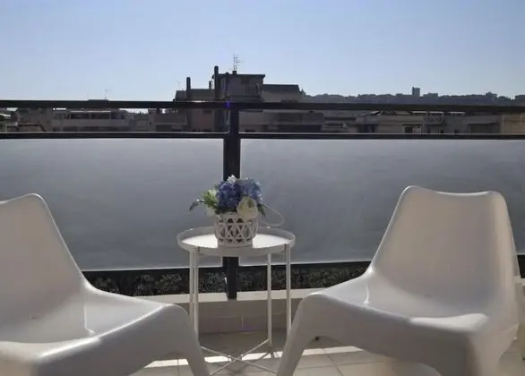 Superior Üç Kişilik Oda, Balkon