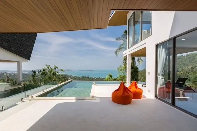 3 Bedrooms Villa with Seaview