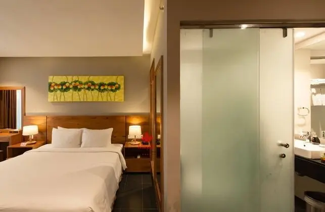 Deluxe Tek Büyük Yataklı Oda, Balkon