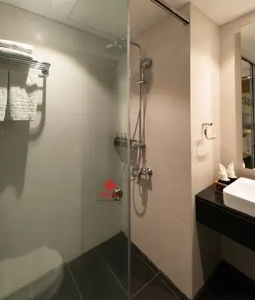 Deluxe Tek Büyük Yataklı Oda, Balkon