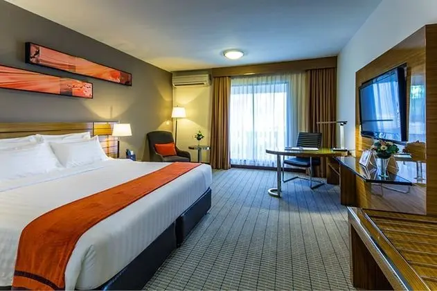 Premier Room