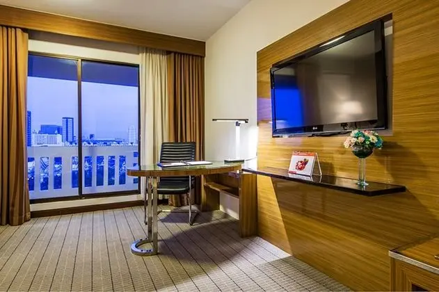 Premier Room