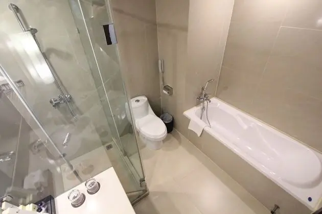 Premier Room