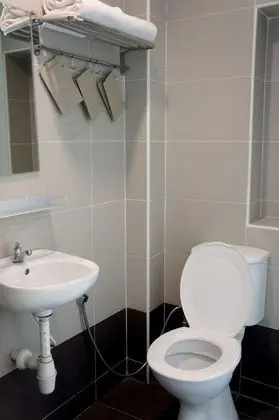 Üç Kişilik Oda