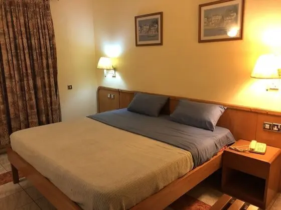 Deluxe Tek Büyük Yataklı Oda, 1 Çift Kişilik Yatak, Sigara İçilmez, Şehir Manzaralı