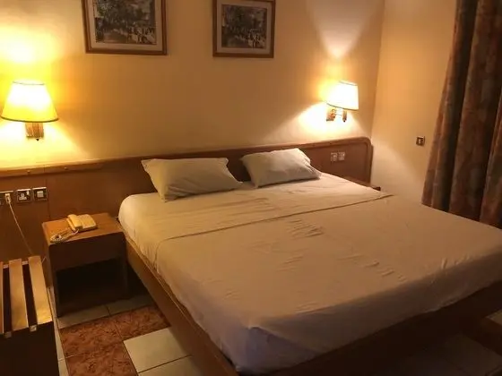 Deluxe Tek Büyük Yataklı Oda, 1 Çift Kişilik Yatak, Sigara İçilmez, Şehir Manzaralı