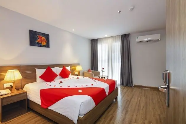 Deluxe Tek Büyük veya İki Ayrı Yataklı Oda, Şehir Manzaralı