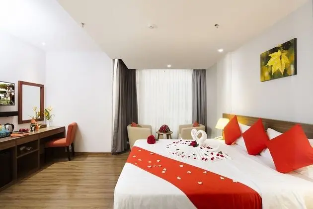 Superior Tek Büyük veya İki Ayrı Yataklı Oda, Şehir Manzaralı