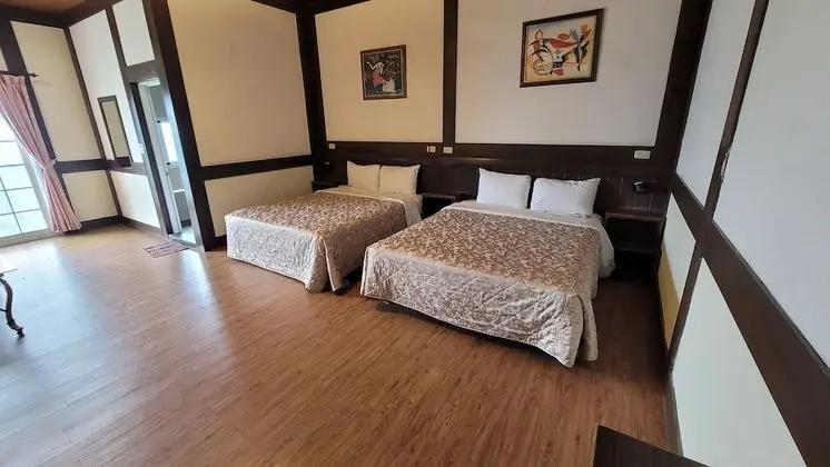 Standard Dört Kişilik Oda, Dağ Manzaralı