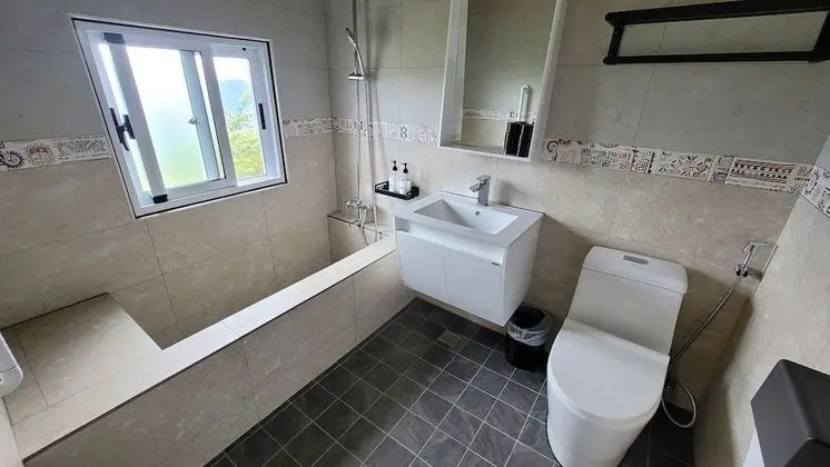 Standard Dört Kişilik Oda, Dağ Manzaralı