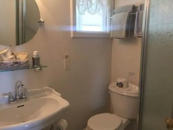 Oda, Özel Banyo (05 Green Room)
