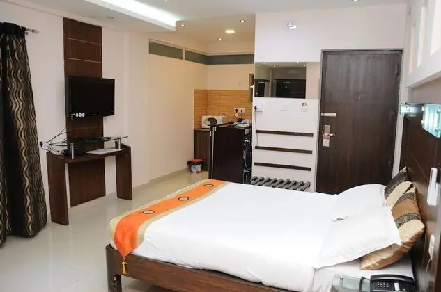 Deluxe Stüdyo Süit, 1 Büyük (Queen) Boy Yatak, Engellilere Uygun, Küçük Mutfak