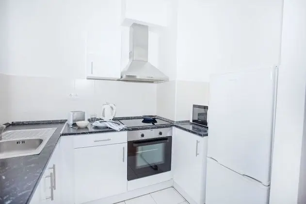 Deluxe 3 bedroom Apartment