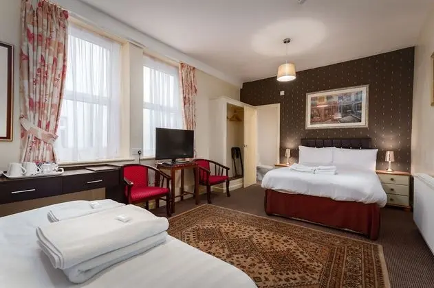 Superior İki Ayrı Yataklı Oda