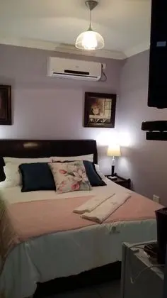 Standard Oda, 1 Büyük (Queen) Boy Yatak